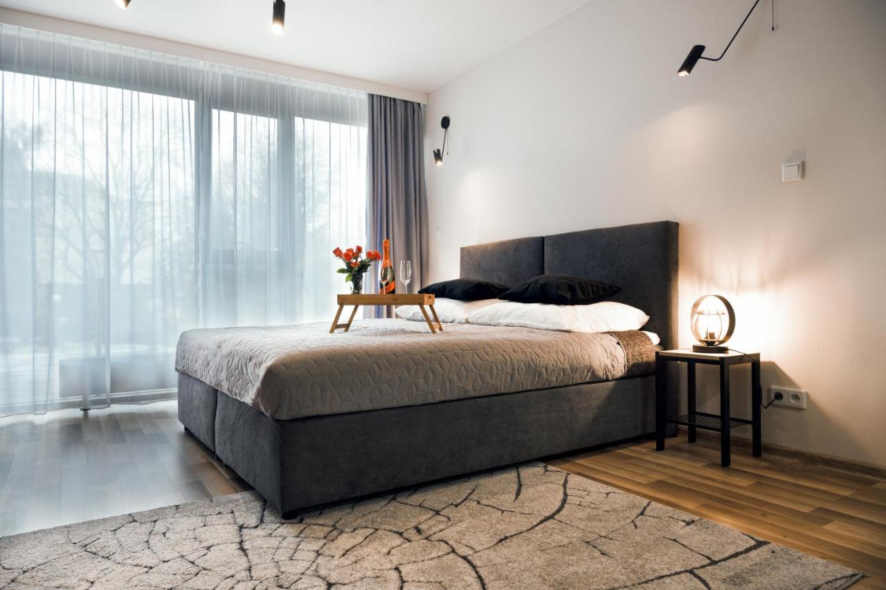 Easy Rent Apartaments - Silver 9 Люблін Екстер'єр фото